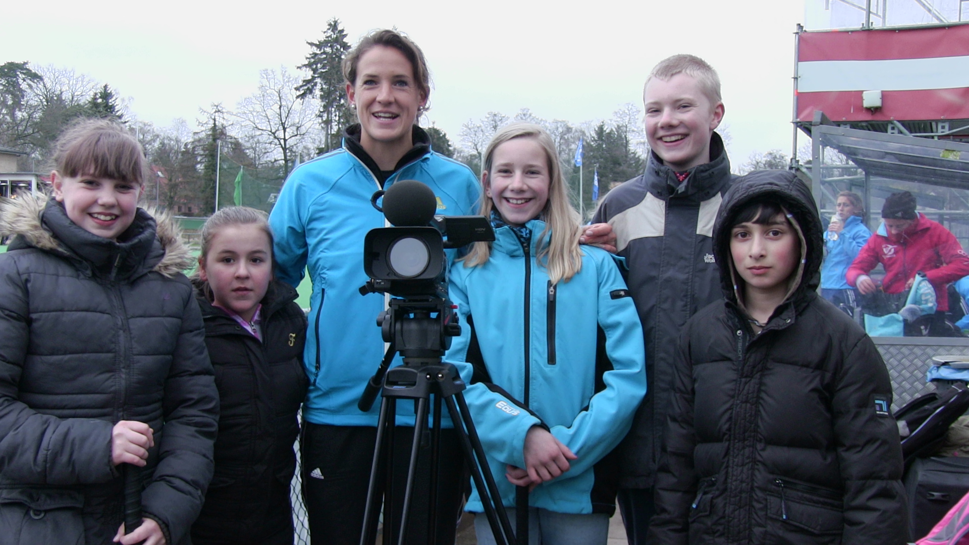 Gruppenfoto: Janne mit den Sportxperten